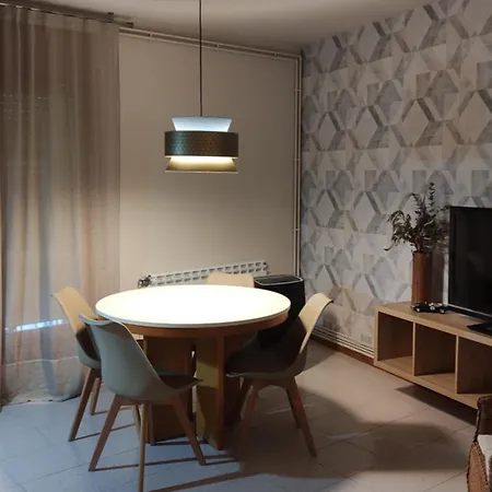Apartment Lo Peressall Blau Tremp