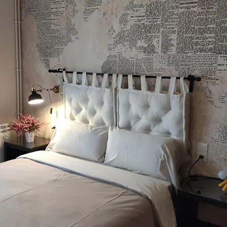 Lo Peressall Blau Apartment *